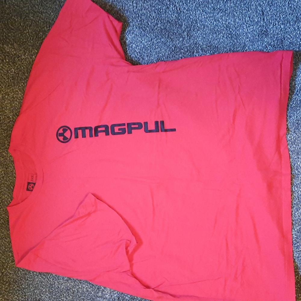 Mens NWOT Magpul 3xl tshirt